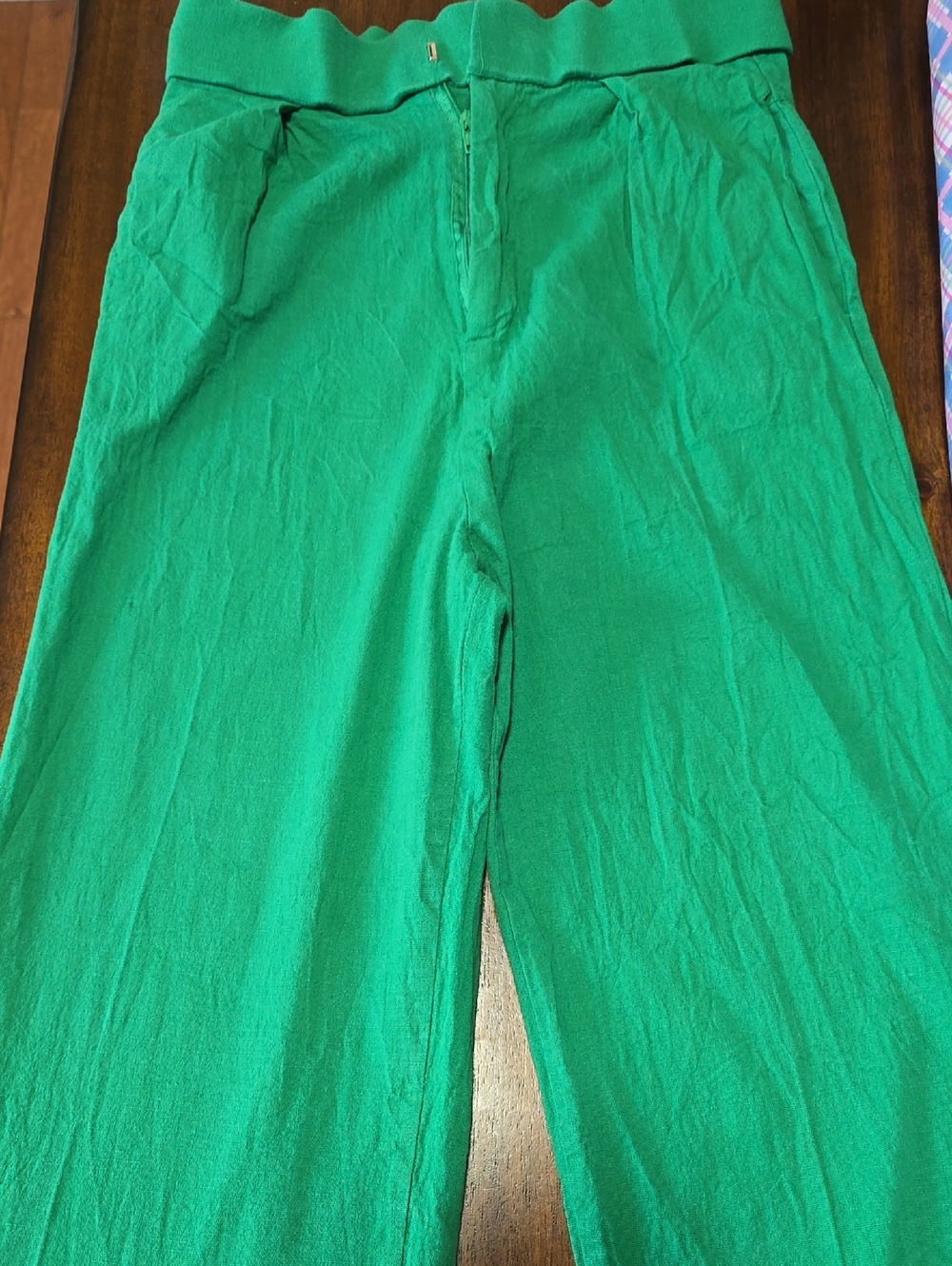 Bright Green Wide-Leg Pants